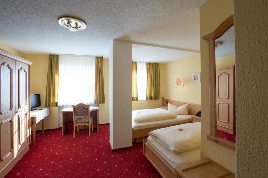 Hotel Bauer Garni Ingolstadt Szoba fotó